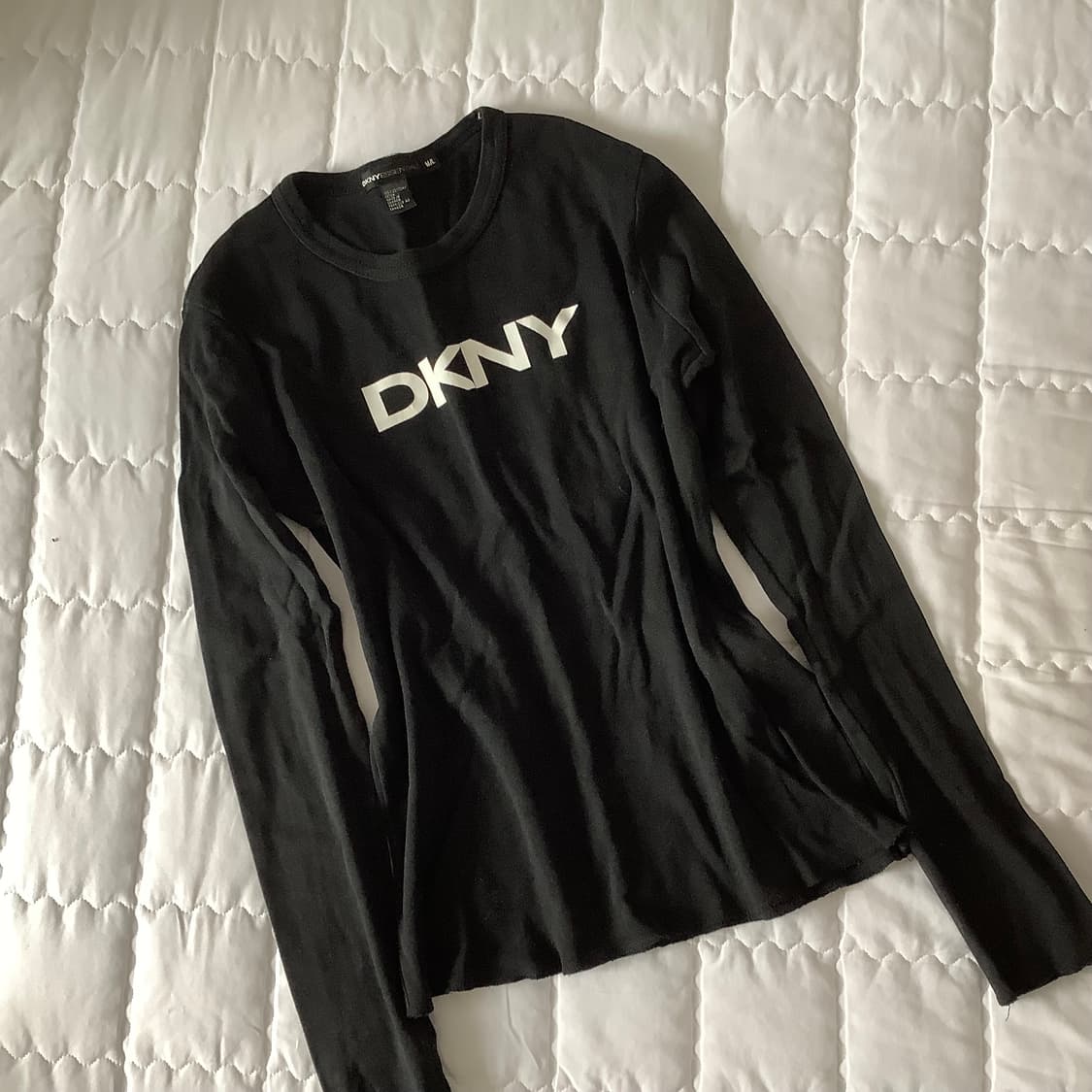 dkny 도나카란뉴욕 롱슬리브 긴팔티 상품이미지1