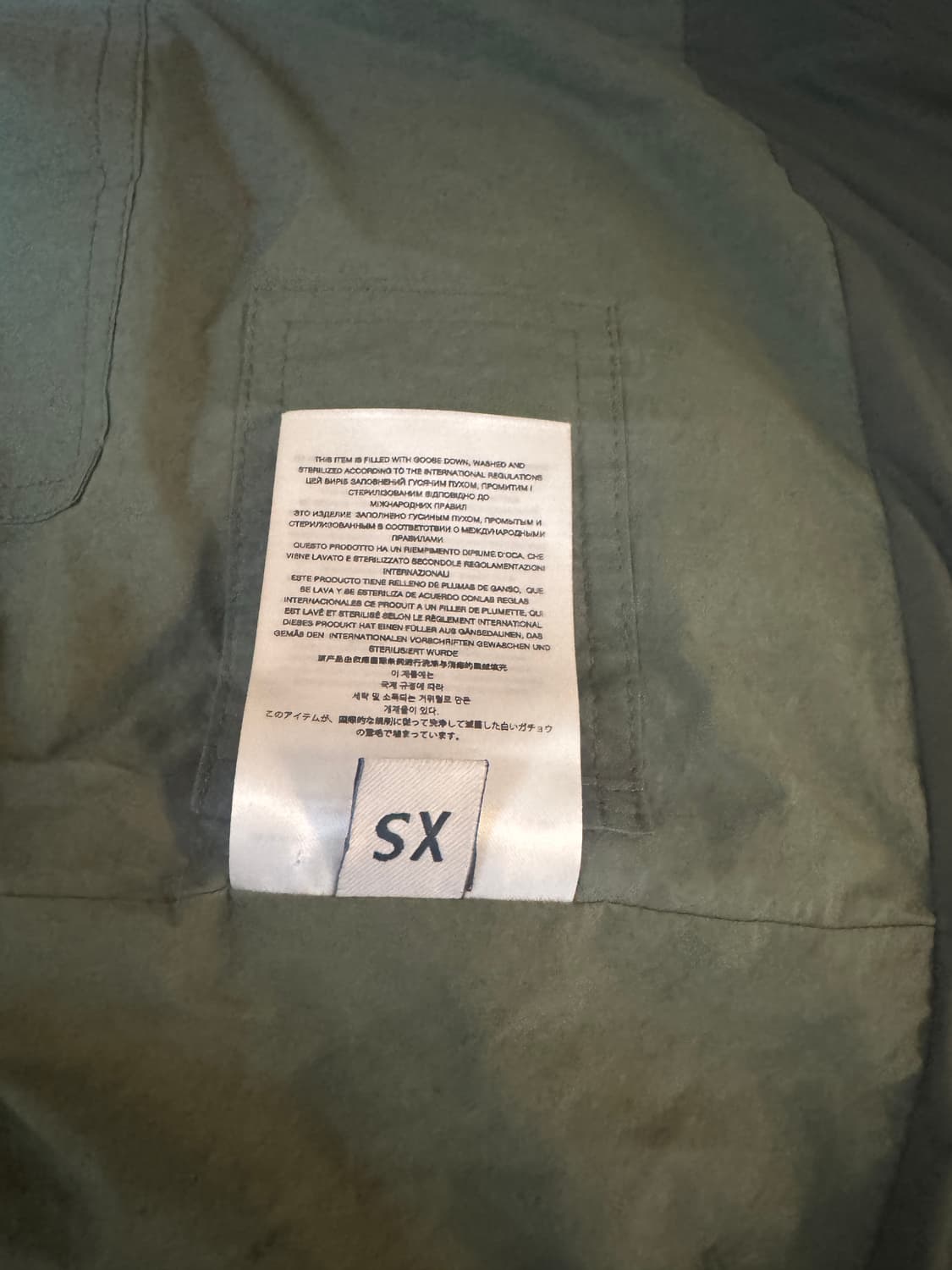 옌키옌키 후드패딩 새제품 팝니다 상품이미지5