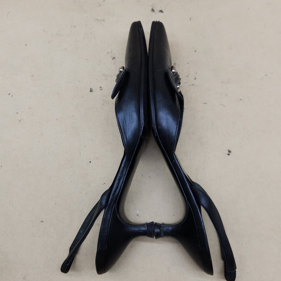 페라가모 여성 슬링백 힐 실235 상품이미지5