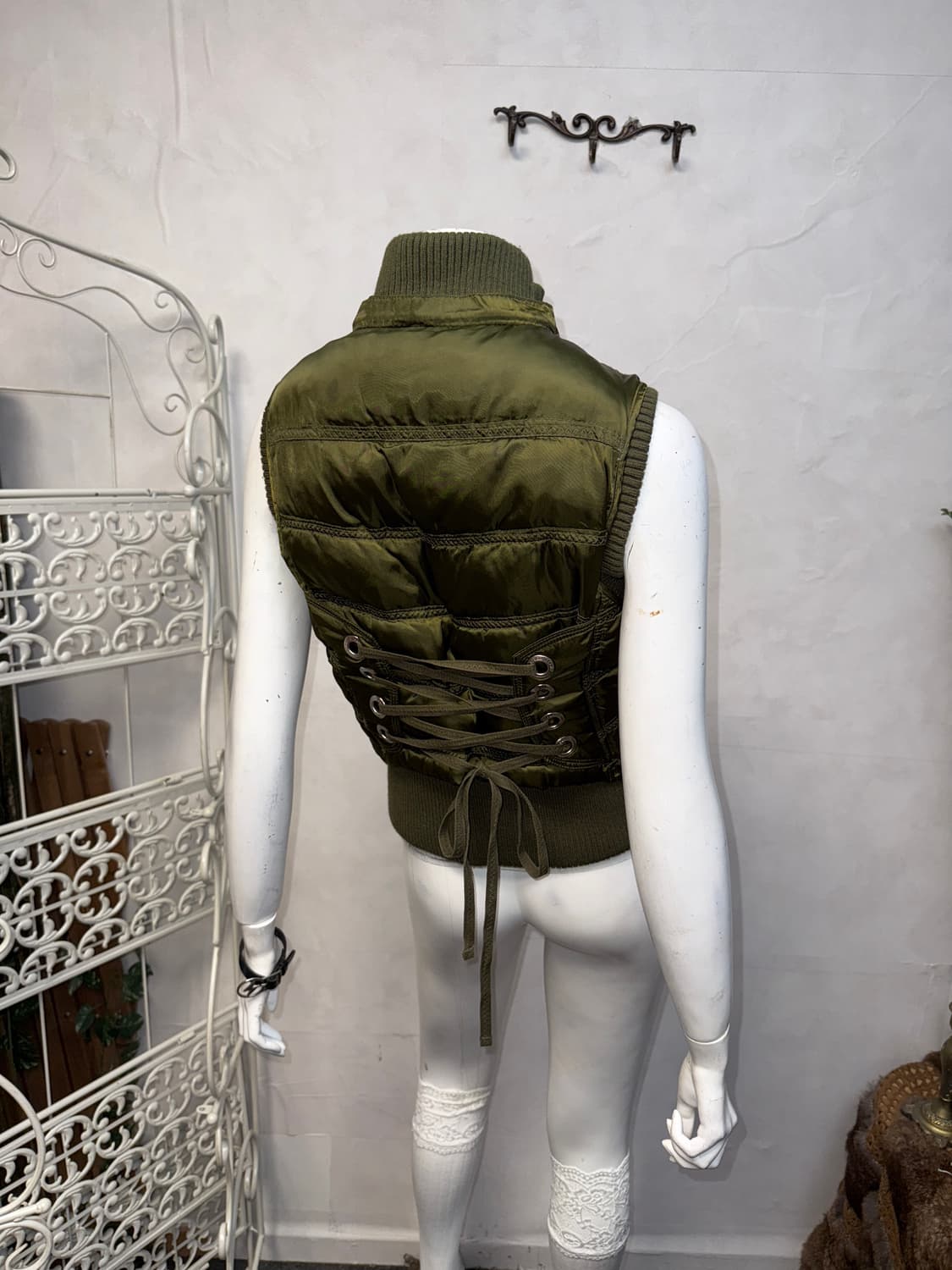 River Island khaki laceup padded vest 상품이미지5