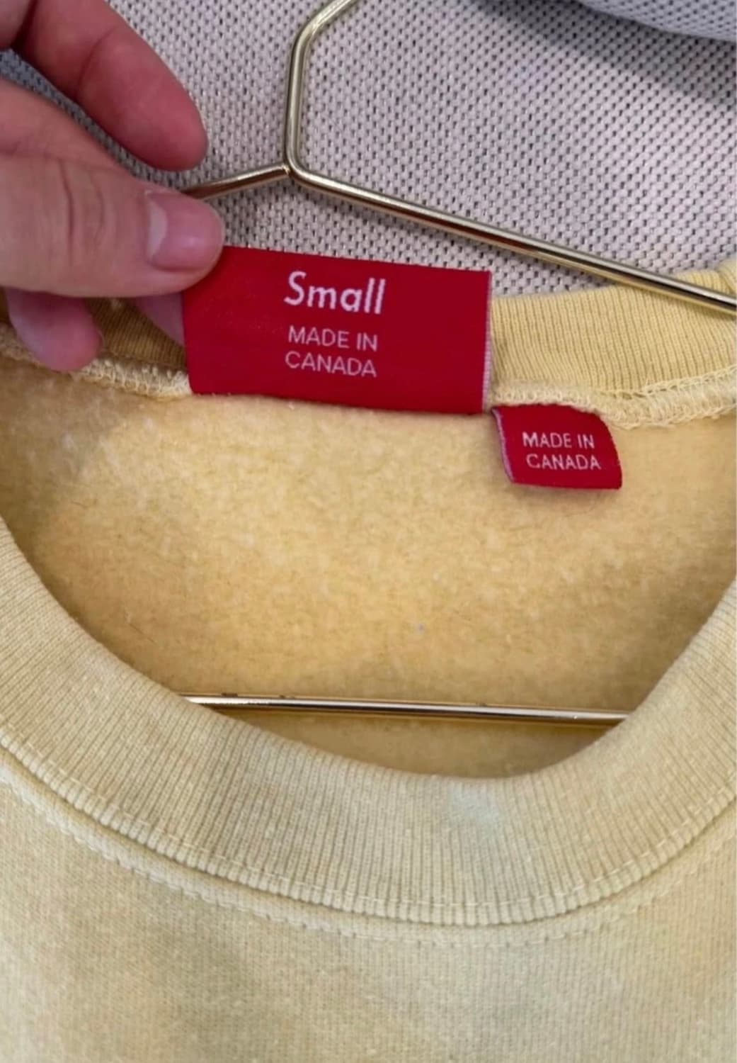 슈프림 박스로고 크루넥 페일 옐로우 - 22FW 상품이미지3