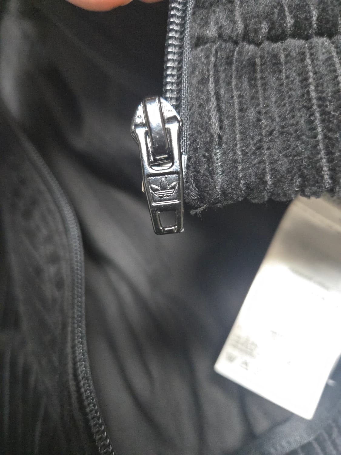 (공용)아디다스 코르듀이 트랙탑 저지 블랙 M 상품이미지4