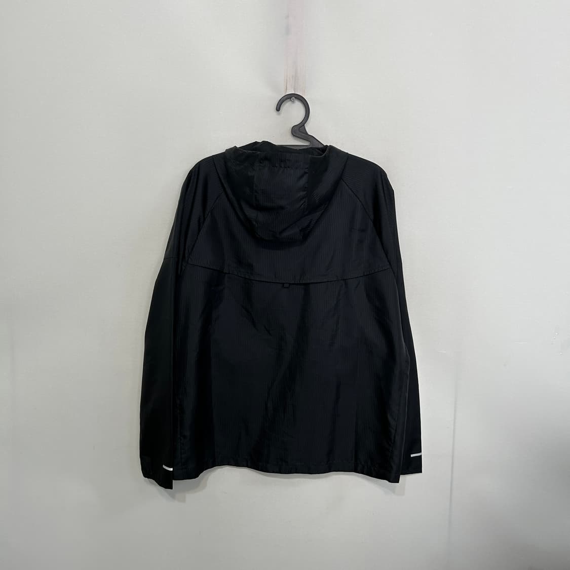 나이키 윈드러너 러닝 바람막이 105 블랙 상태최상 상품이미지3