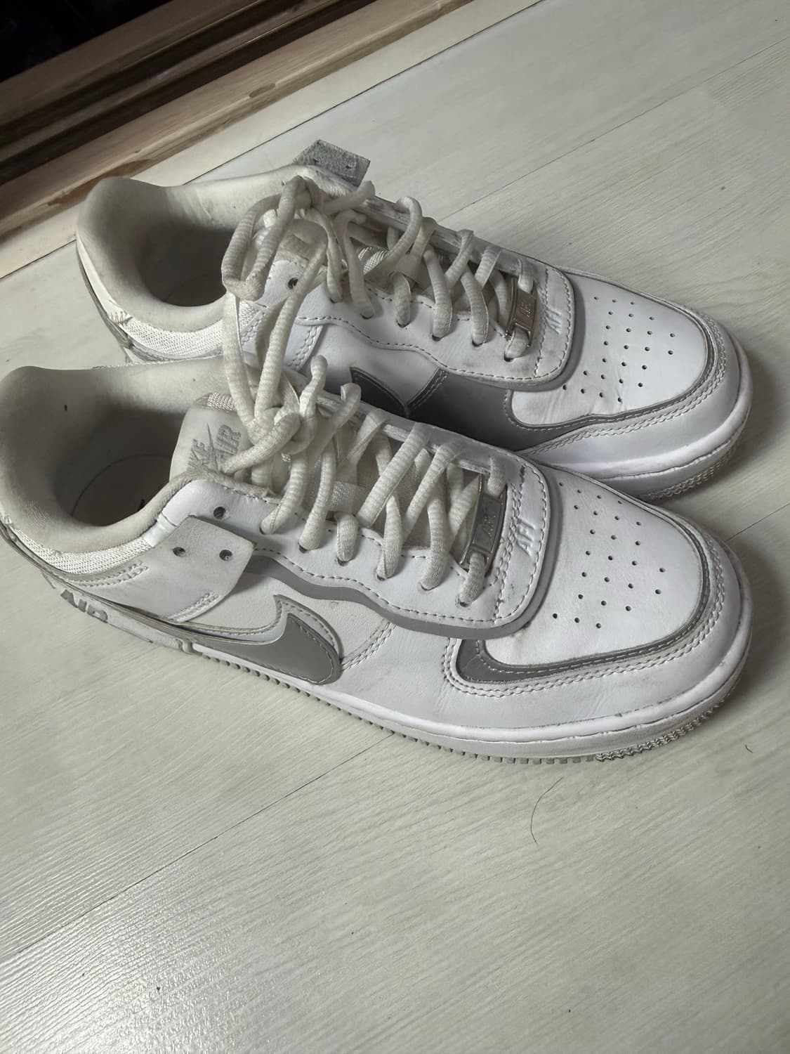 나이키 에어포스 상품이미지1