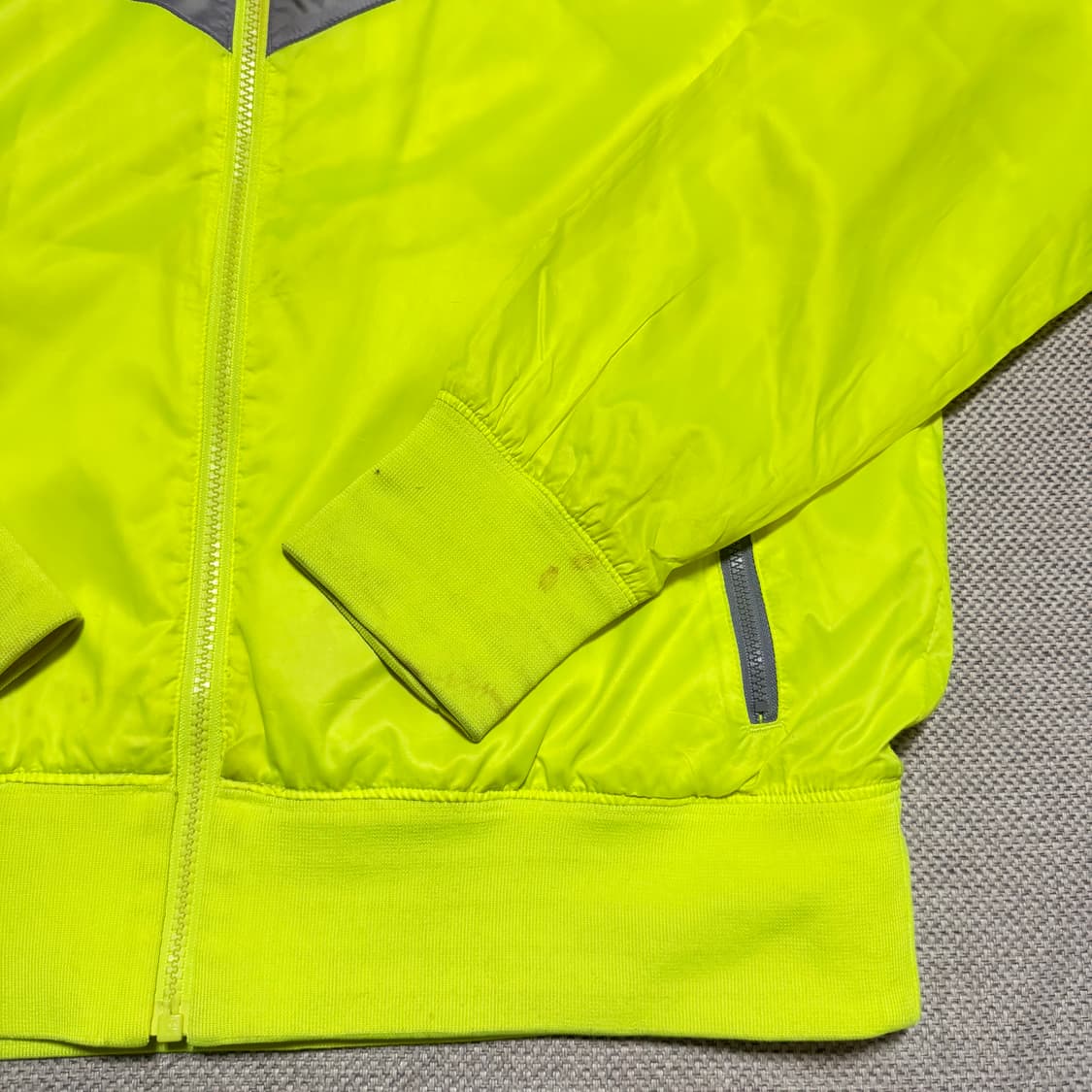 나이키 윈드러너 바람막이 상품이미지3