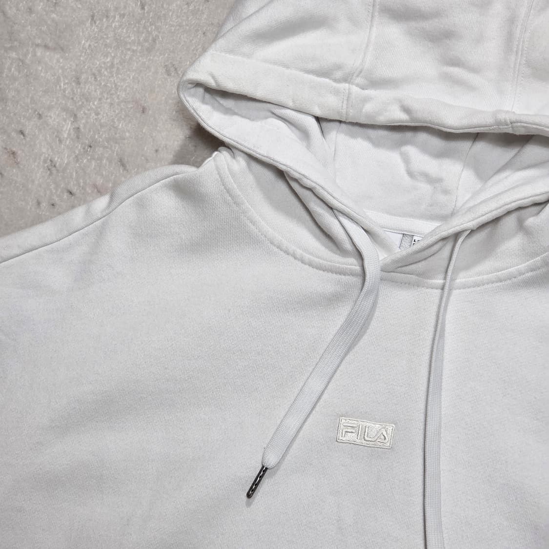 휠라 루즈핏 화이트 후드티 상품이미지2