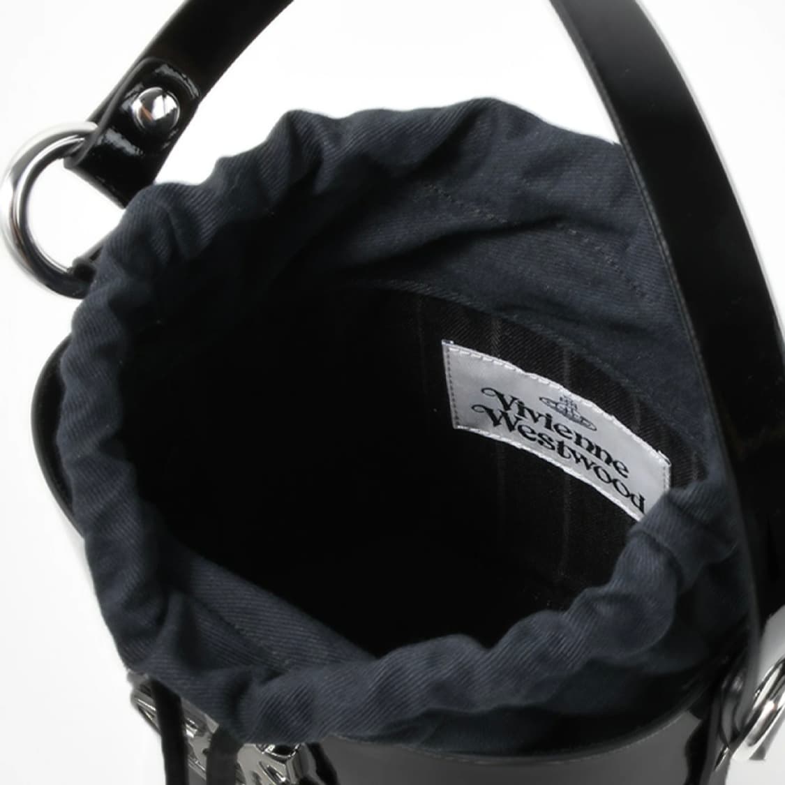 (새상품)비비안 웨스트우드 샤이니 페이턴트 미니백 블랙 상품이미지6
