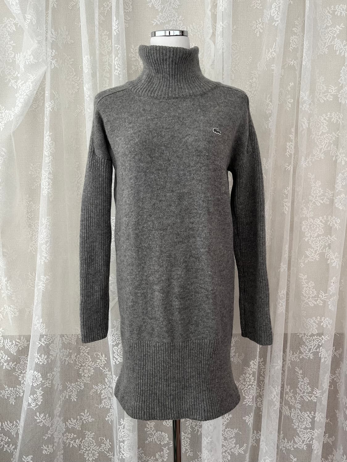 34) 라코스테 터틀넥 니트 원피스 그레이 상품이미지1