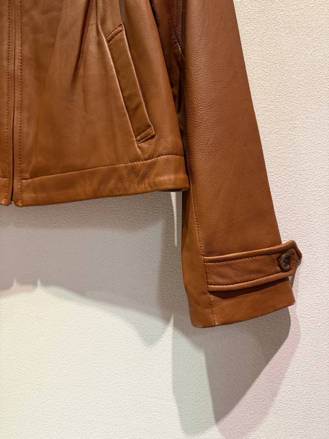 Perle Peche Leather jacket 상품이미지4