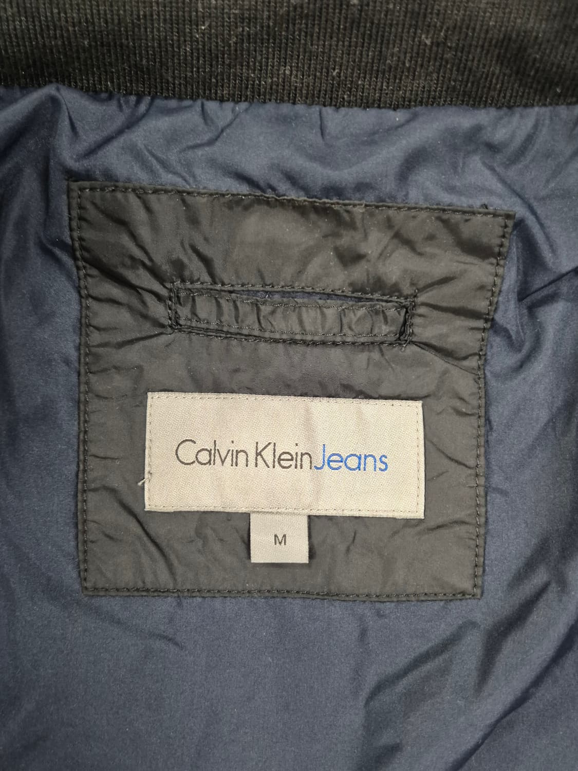 CALVIN KLEIN JEANS 경량패딩 상품이미지3