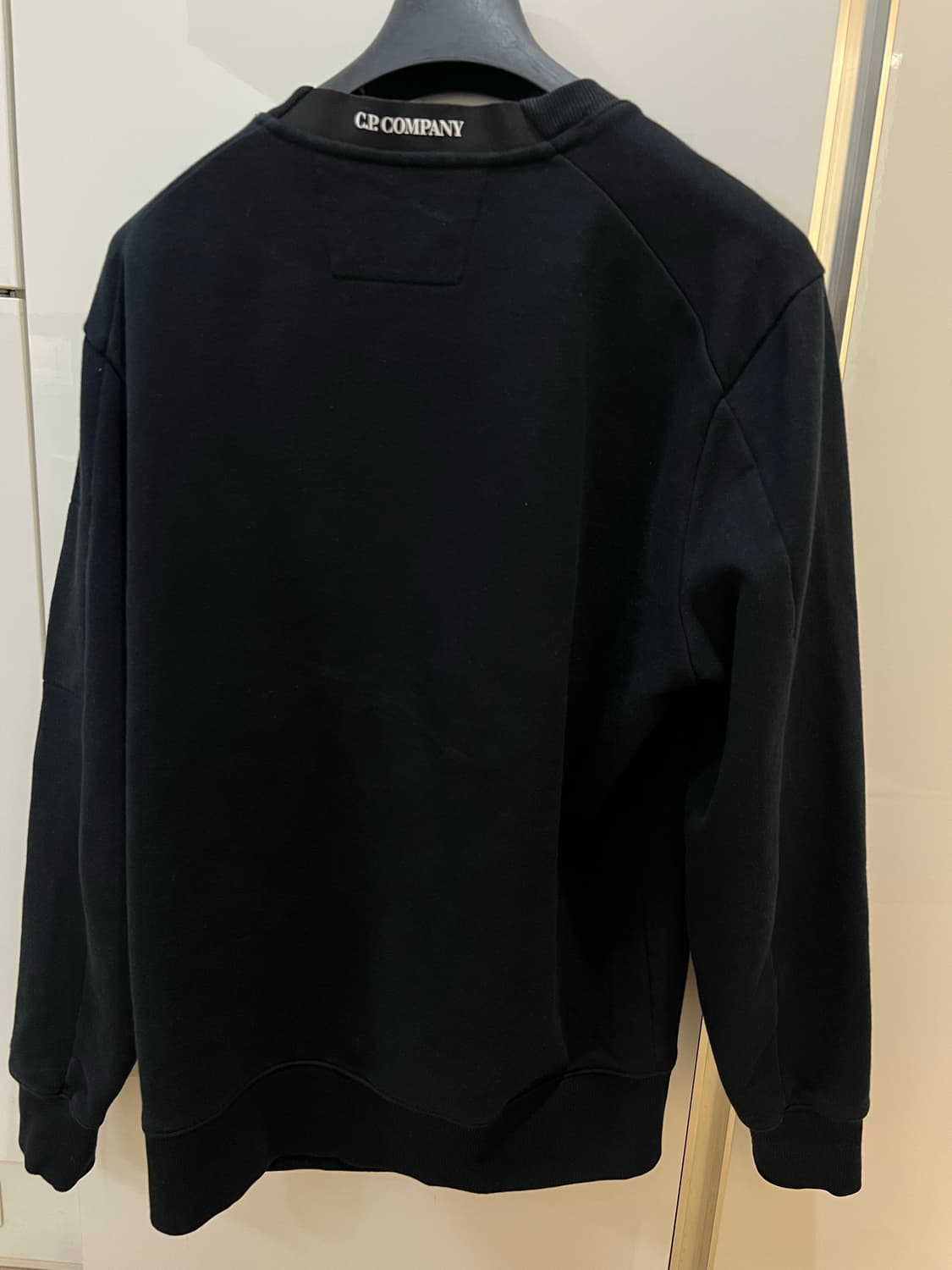 cp컴퍼니 fw 맨투맨 L 상품이미지2