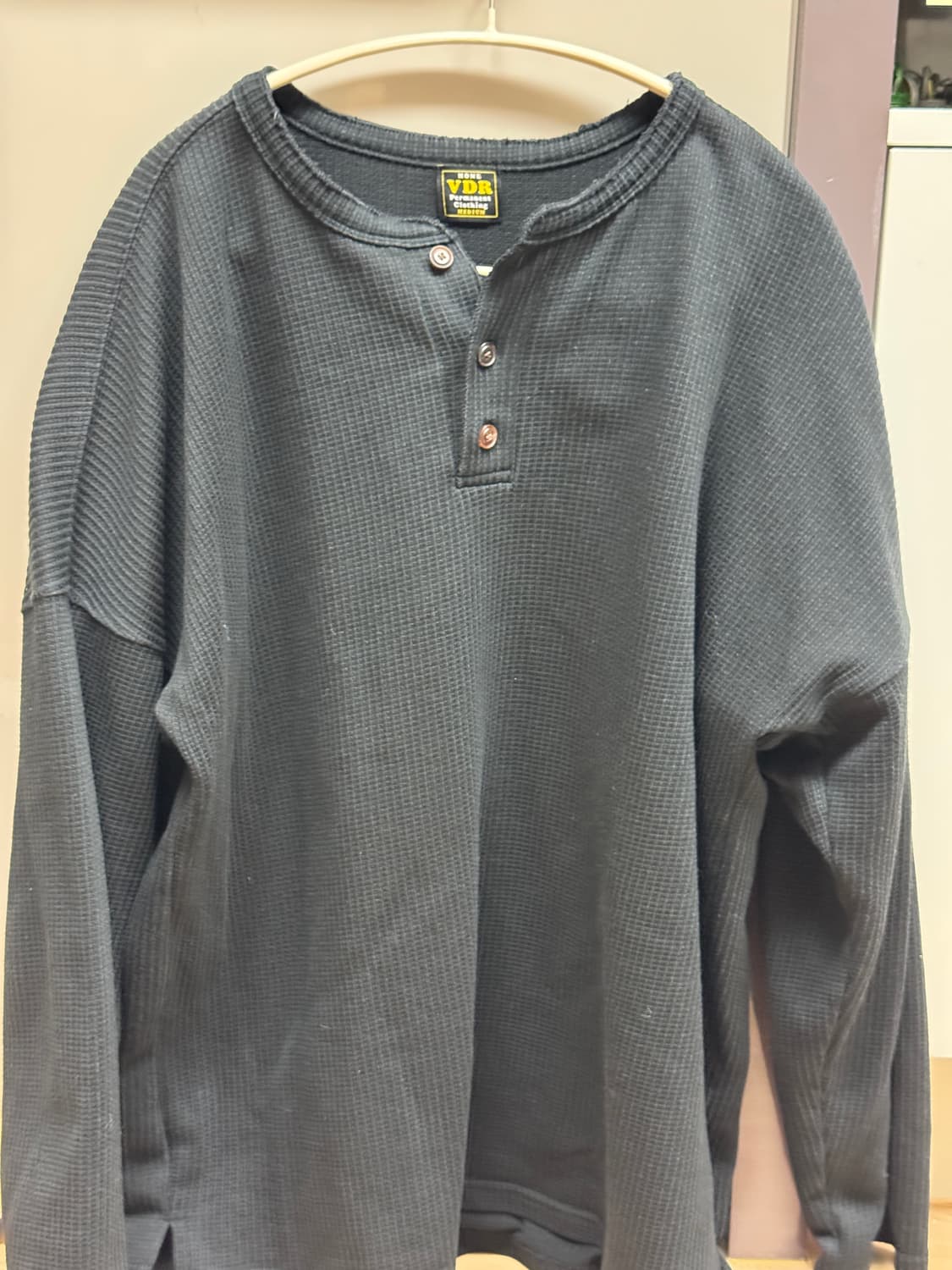 비디알 헨리넥 블랙 M사이즈 상품이미지1