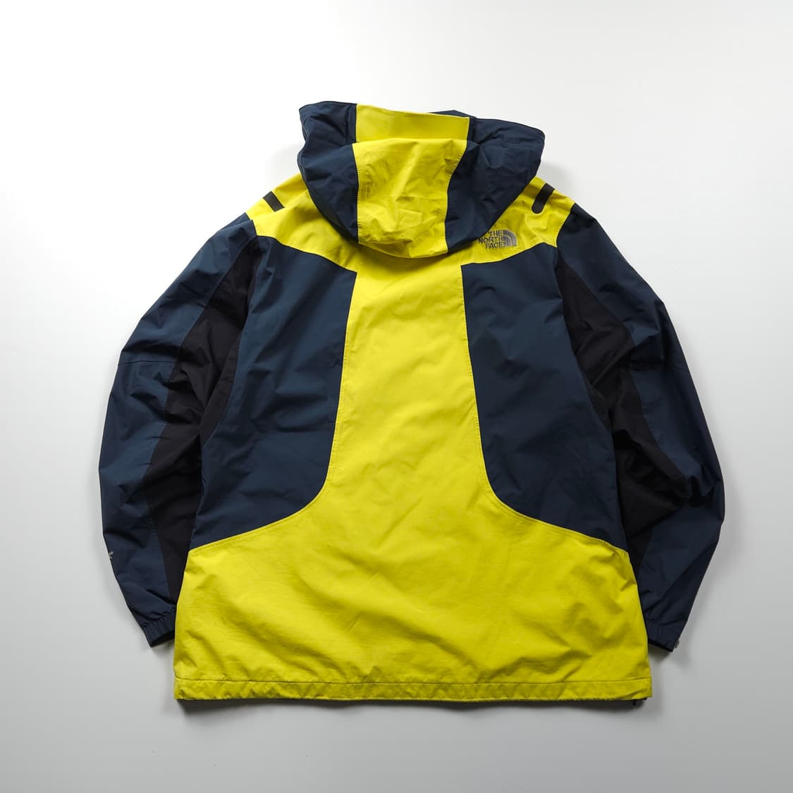 노스페이스 고어텍스 리플렉티브 배색 마운틴 자켓 (L)  상품이미지2