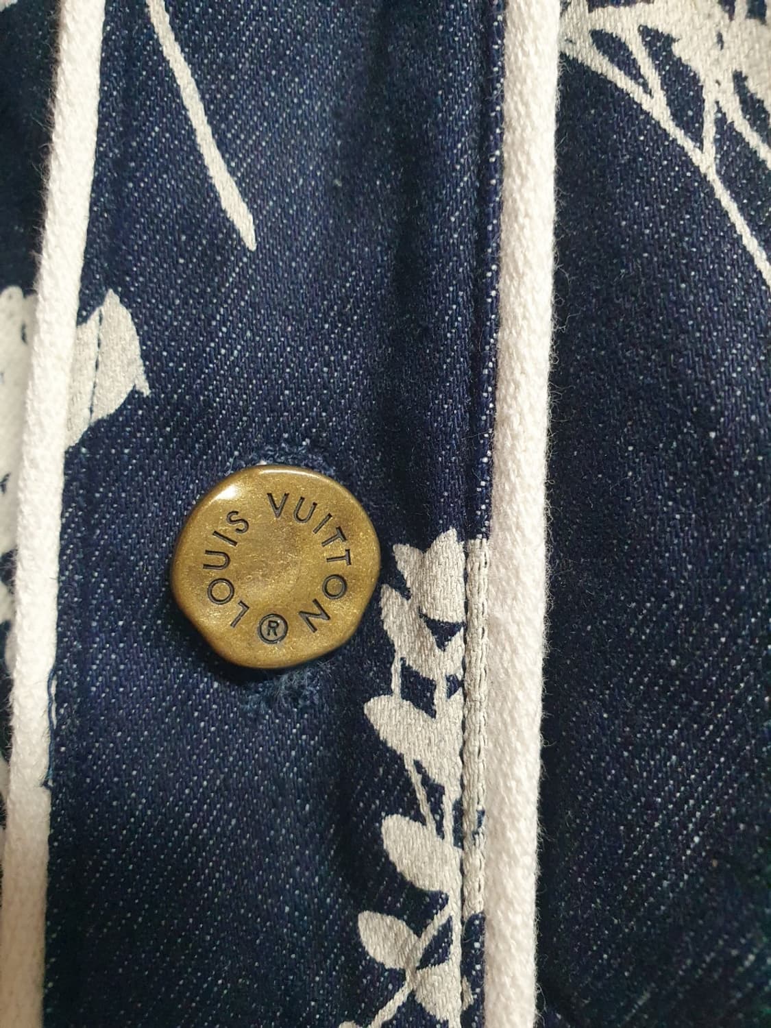 루이비통 플로럴 LV 패턴 반팔 셔츠/자켓 네이비 M 상품이미지3