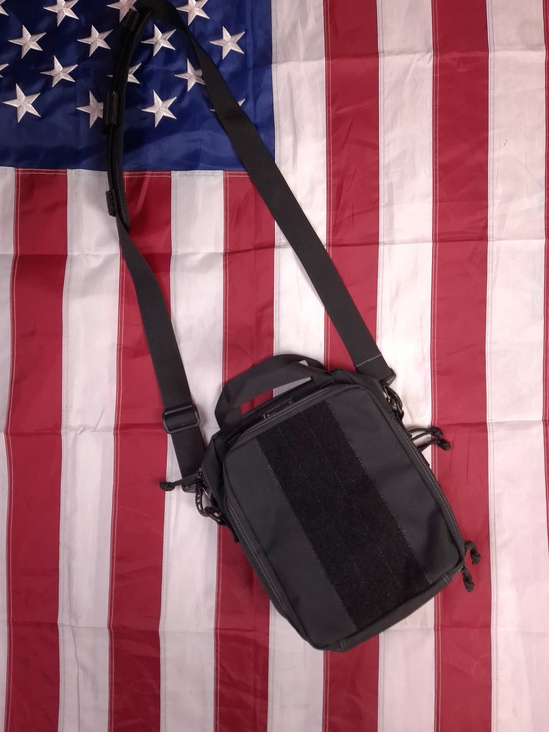 새제품 오리지날 맥스페디션 인코그니토 듀오 숄더백 상품이미지1