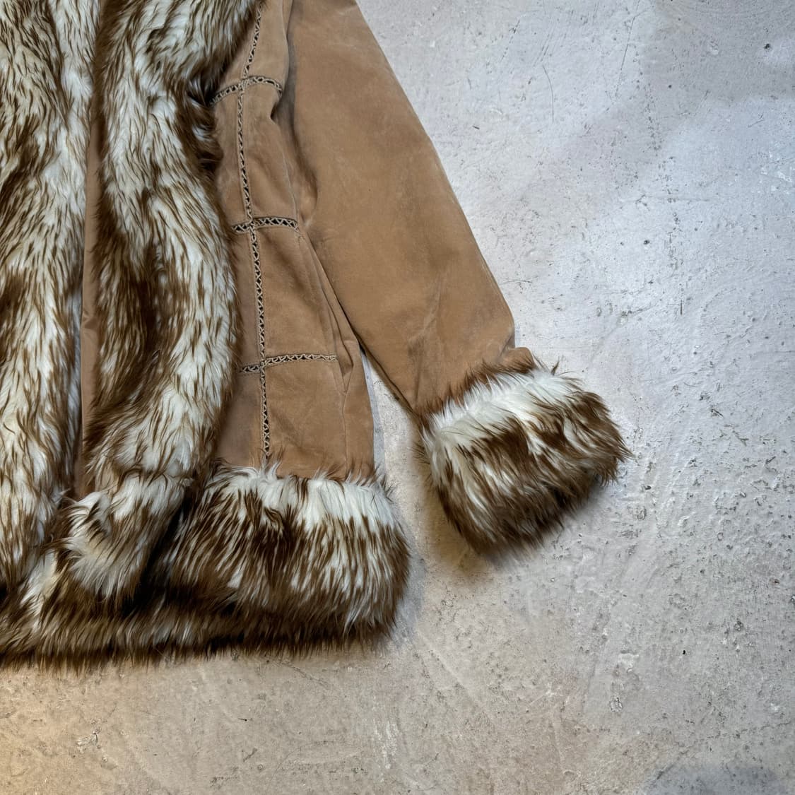 퍼 트림 스웨이드 무스탕 상품이미지3