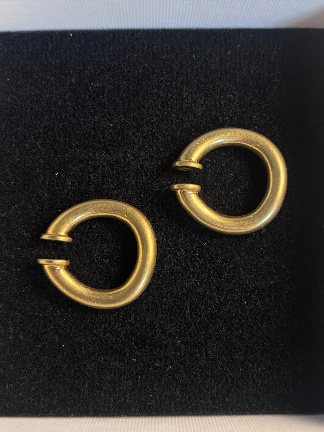 포트레이트리포트 이어커프 스몰 골드 상품이미지1