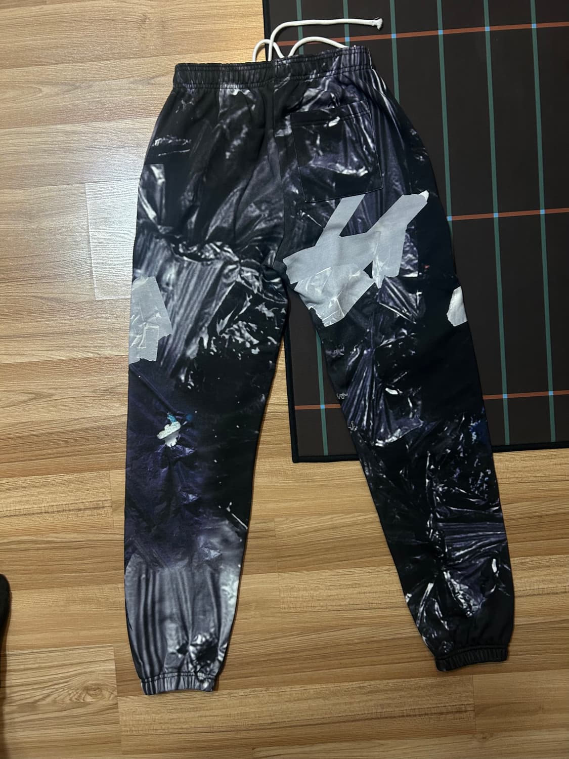 praying 스웻팬츠  상품이미지3