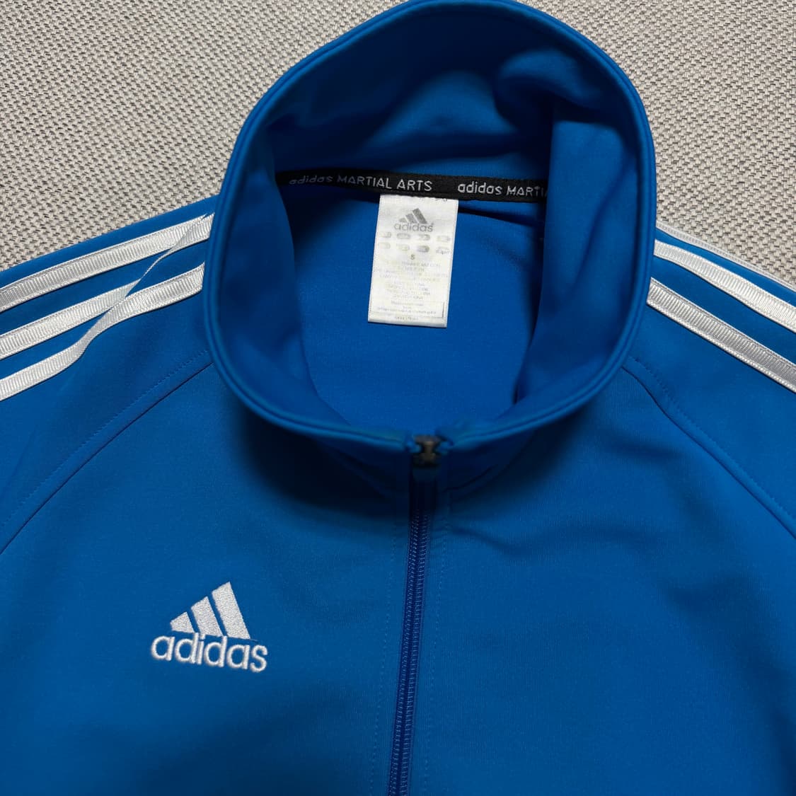 아디다스 로고 트랙탑 상품이미지2