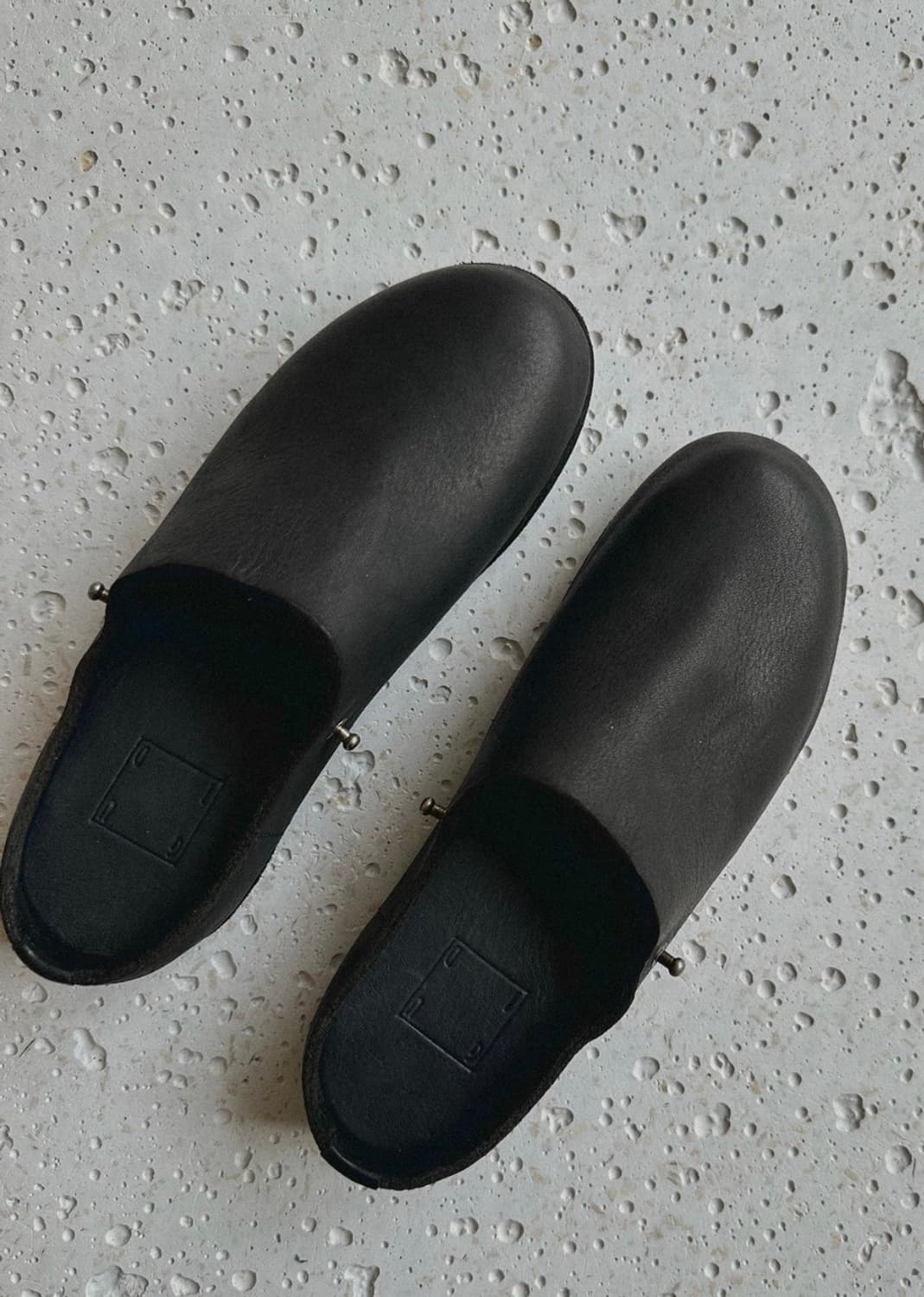 Casey casey guidi clogs black 43 상품이미지1