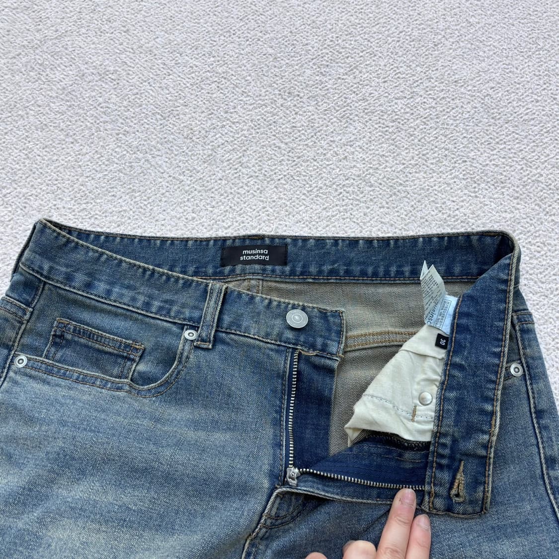 30 무신사스탠다드 슬림핏 데님 팬츠 0423E 상품이미지4