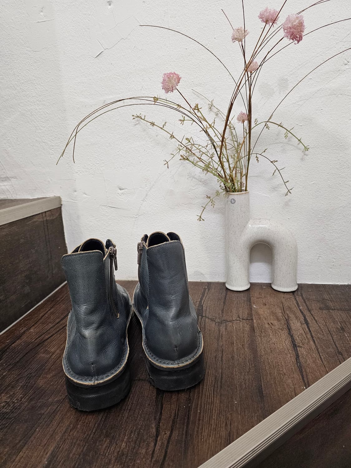 Charles&Keith 청록 레더 레이스업 숏부츠 상품이미지3