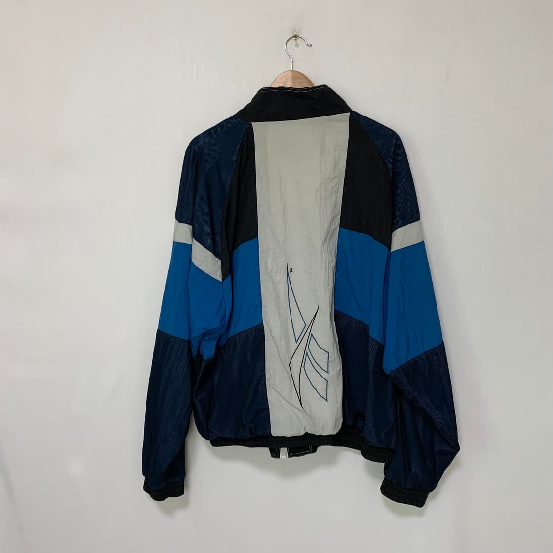 리복 삼색 컬러배색 집업 바람막이 자켓 오버핏 남녀공용 고프코어 상품이미지5