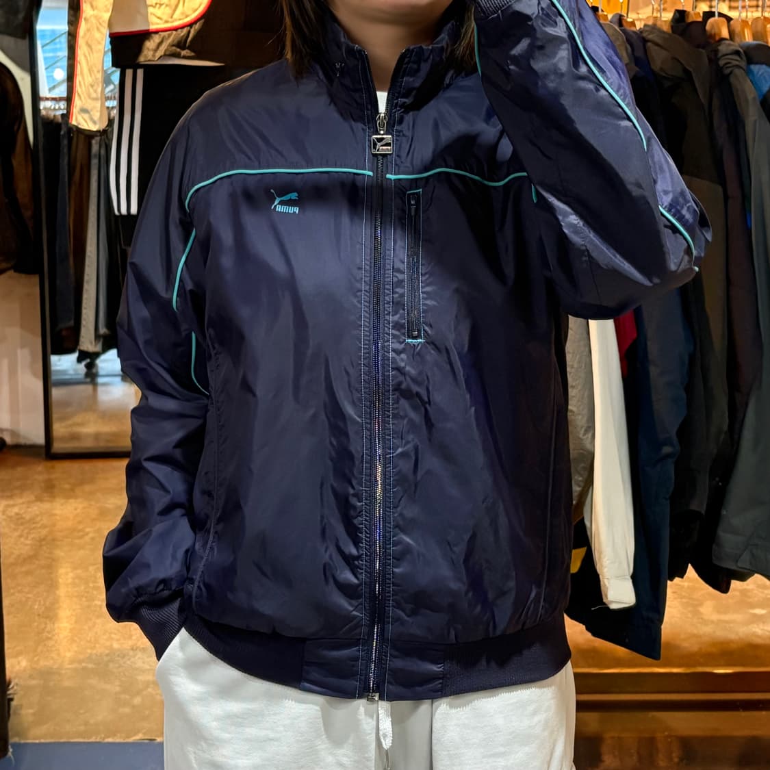 푸마 네이비 바람막이 상품이미지1