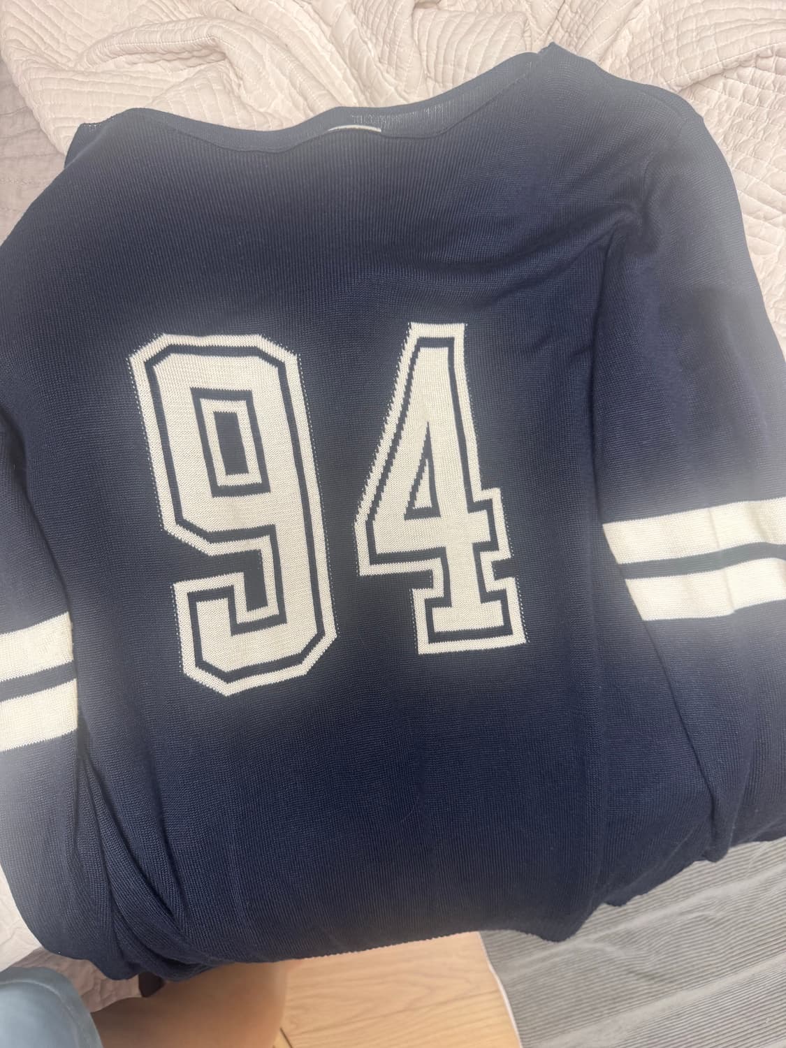 에잇세컨즈 94 넘버 니트 상품이미지1