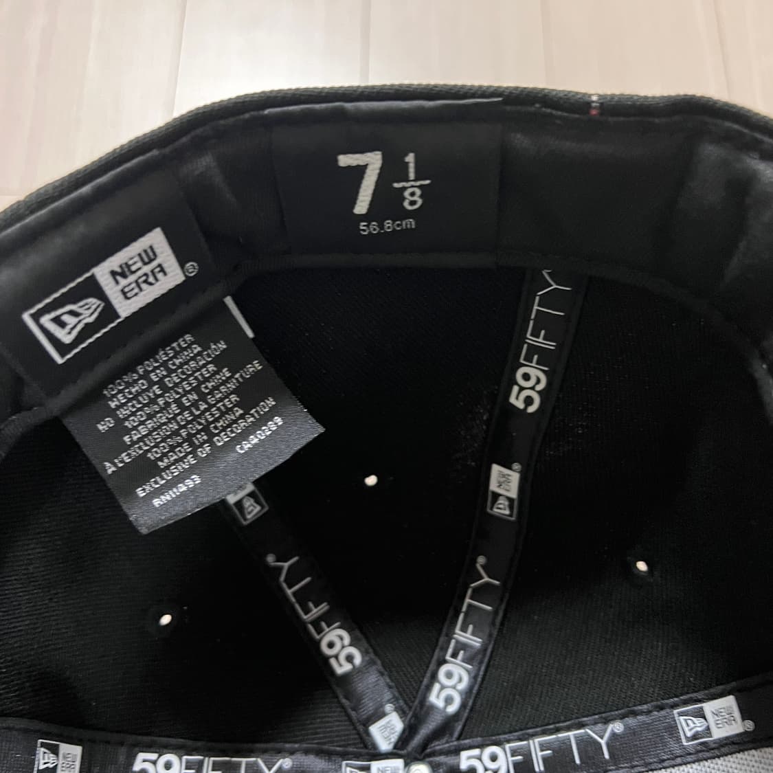 뉴에라 MLB 뉴욕 양키스 베이직 59피프티 피티드 캡 블랙 화이트 상품이미지3
