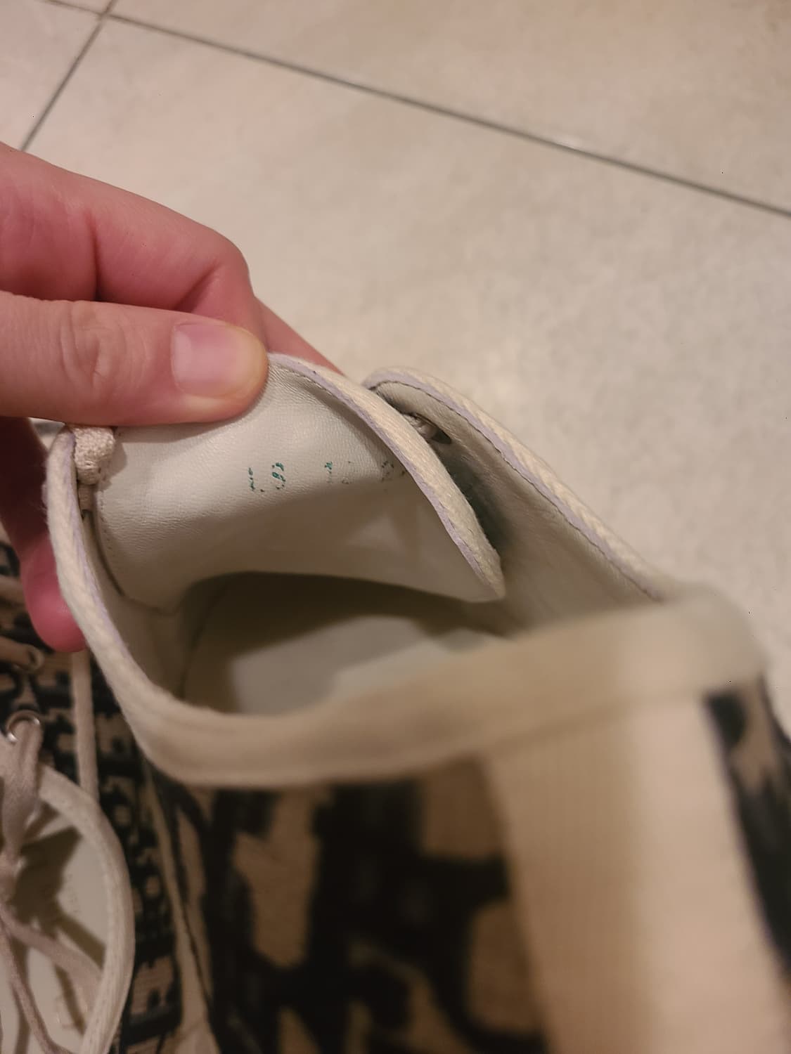 디올스니커즈 37 상품이미지4