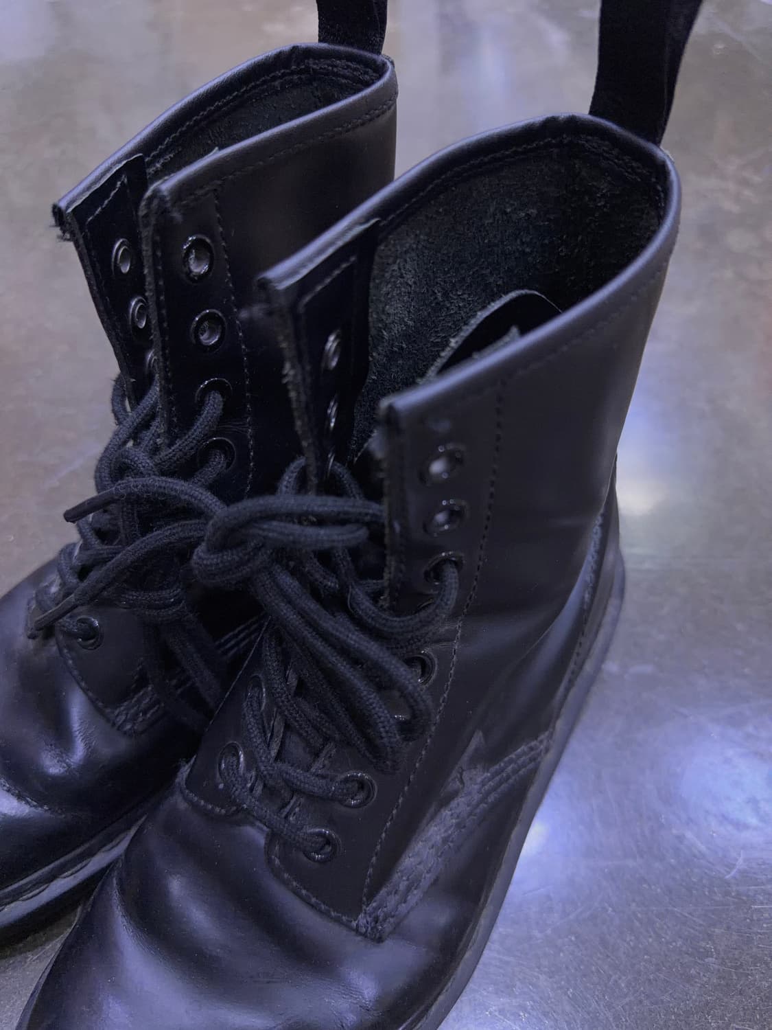 닥터마틴 1460 모노 워커 6홀 부츠 240 상품이미지4