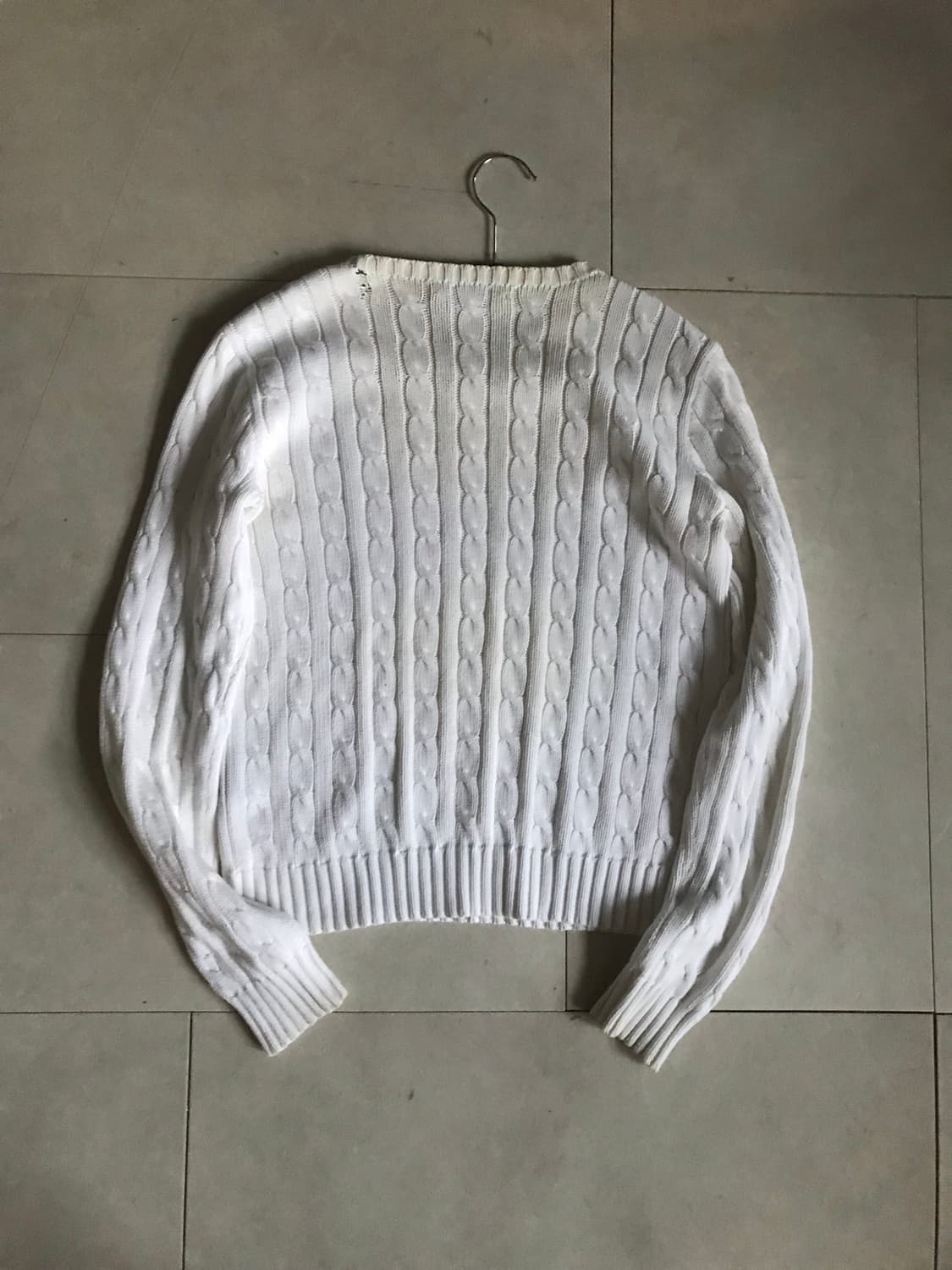 폴로 화이트 케이블 니트 상품이미지9