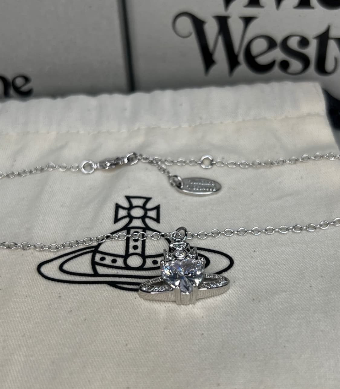 비비안웨스트우드 아카이브 아리엘라 하트 orb 팬던트 목걸이 상품이미지3