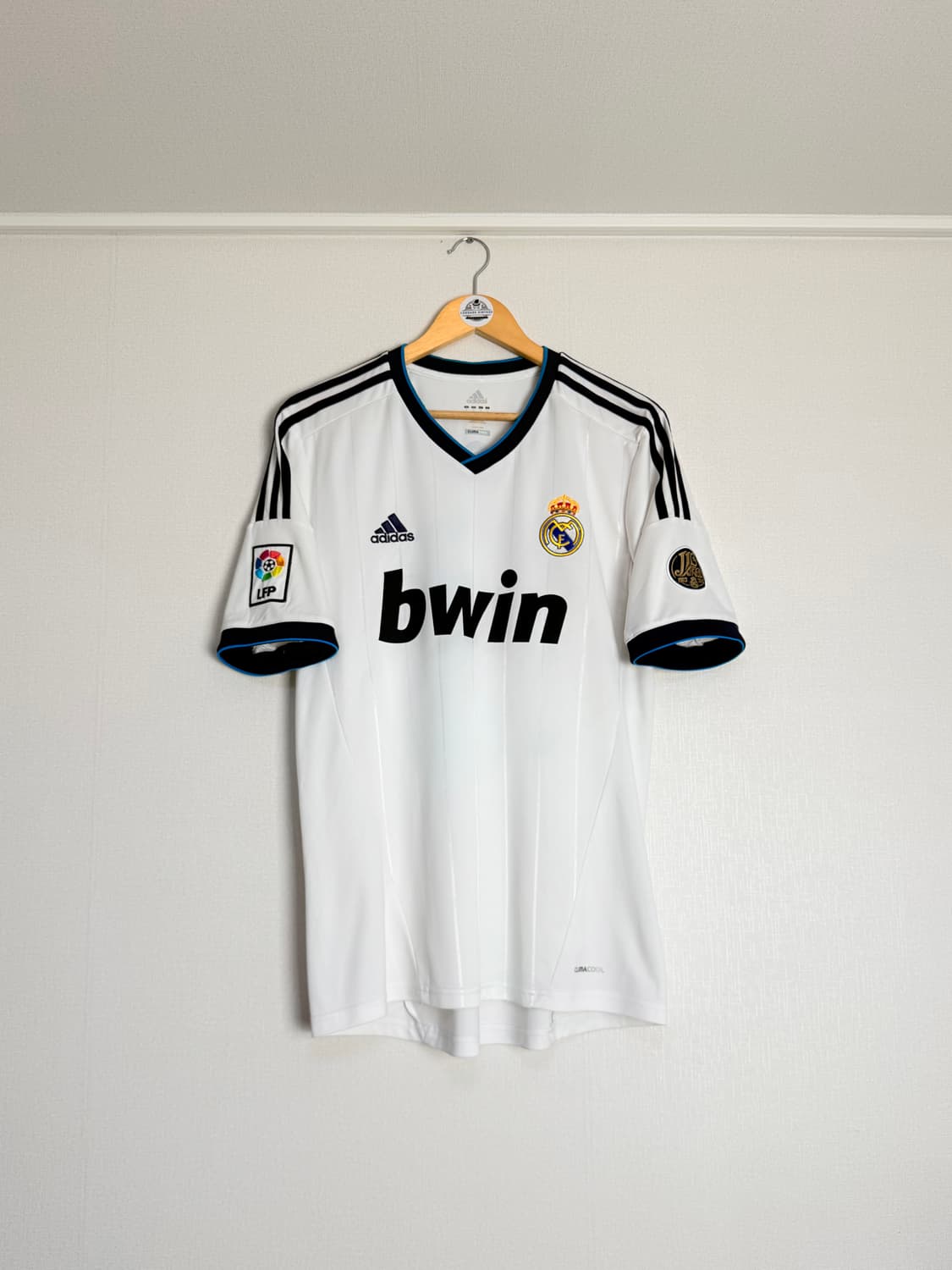 12-13 레알 마드리드 홈 상품이미지1