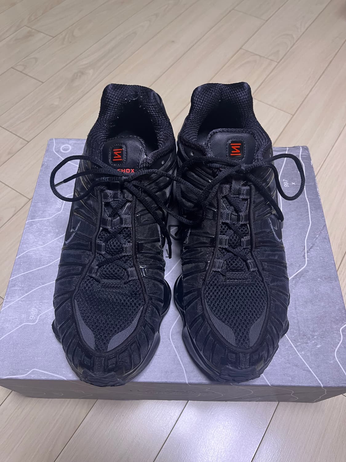 나이키 샥스 TL (W)270 상품이미지1