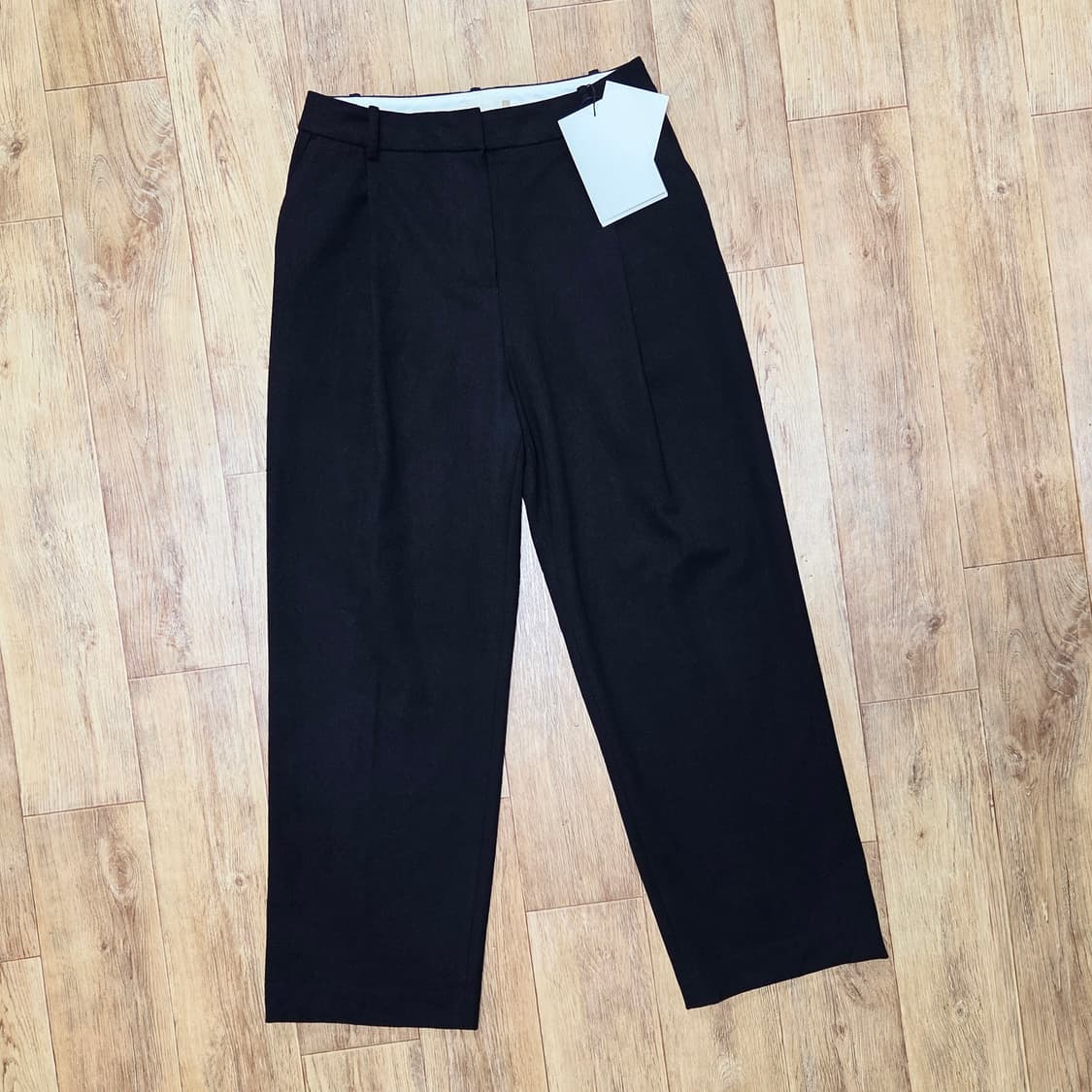 프론트로우(FRONTROW) 원턱 윈터 팬츠 55-66 새상품 상품이미지6