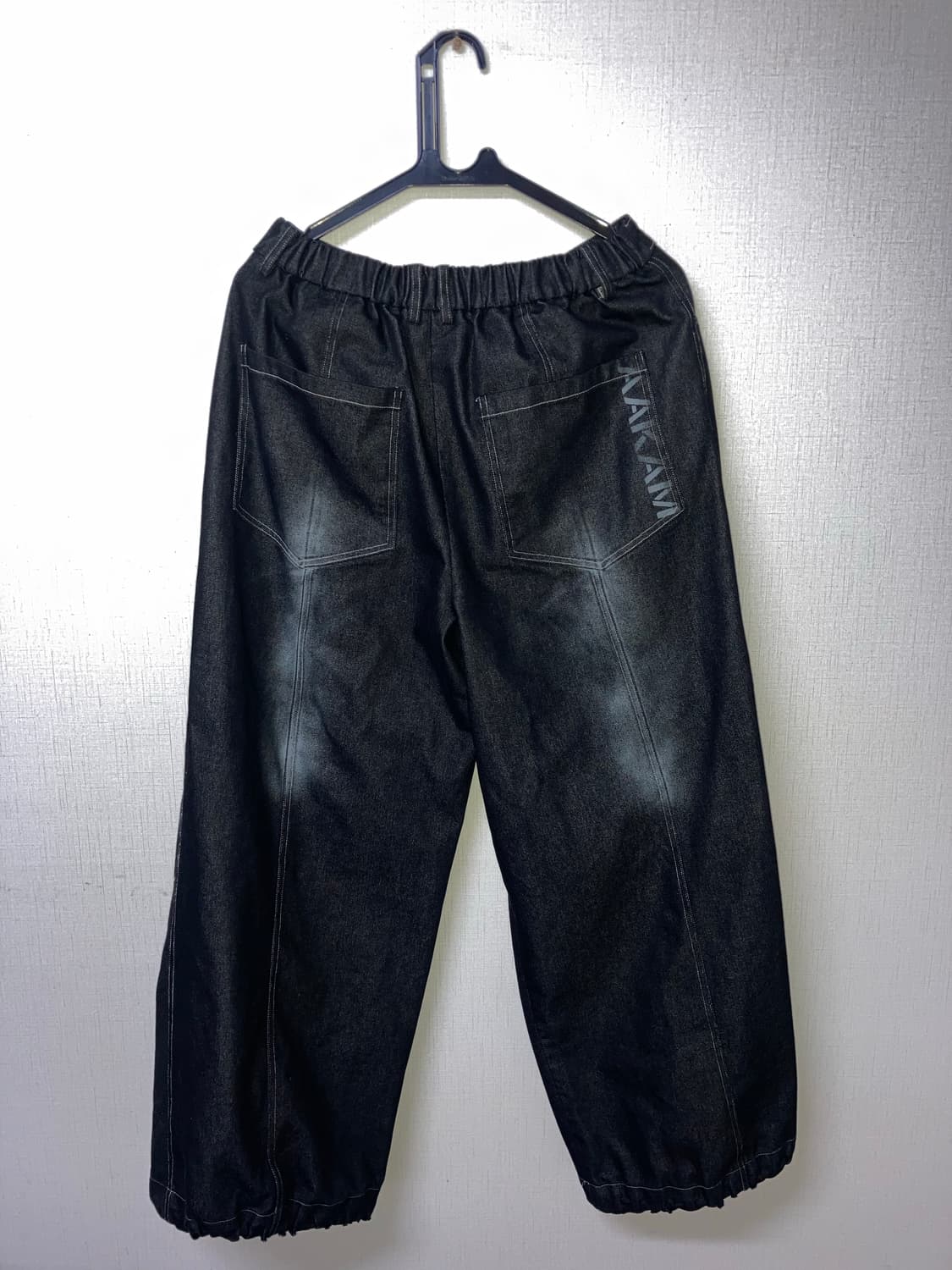 아캄 Sprayed Denim Pants (Black) 2사이즈 상품이미지2