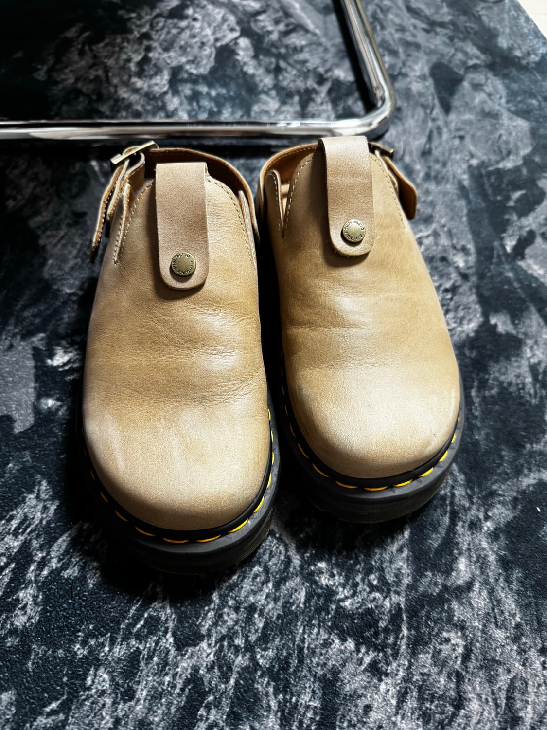 닥터마틴 뮬 상품이미지8