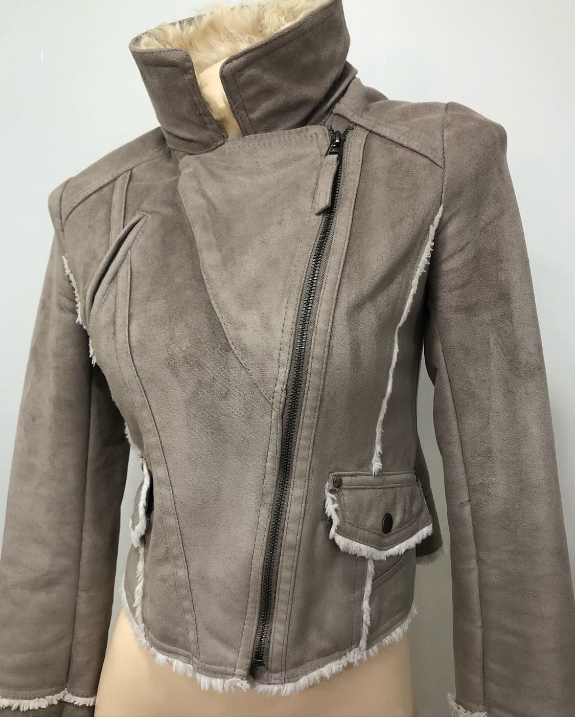 khaki beige lamb fur mustang 상품이미지5