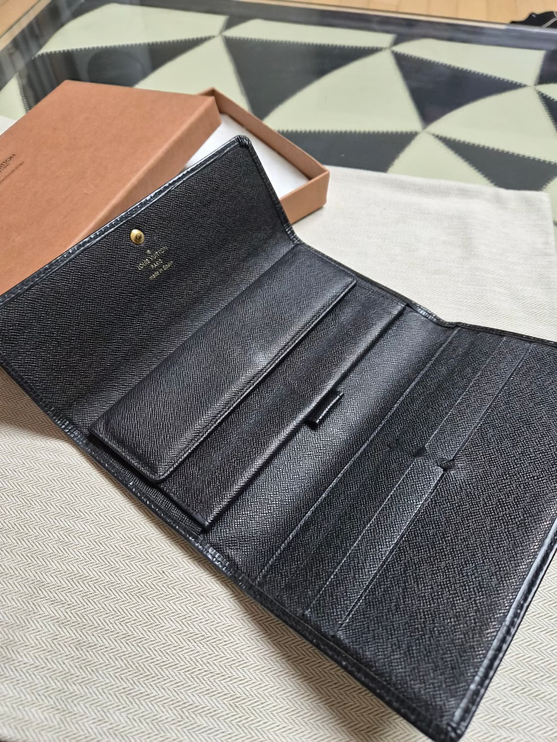 루이비통 정품 에삐 장지갑  상품이미지2