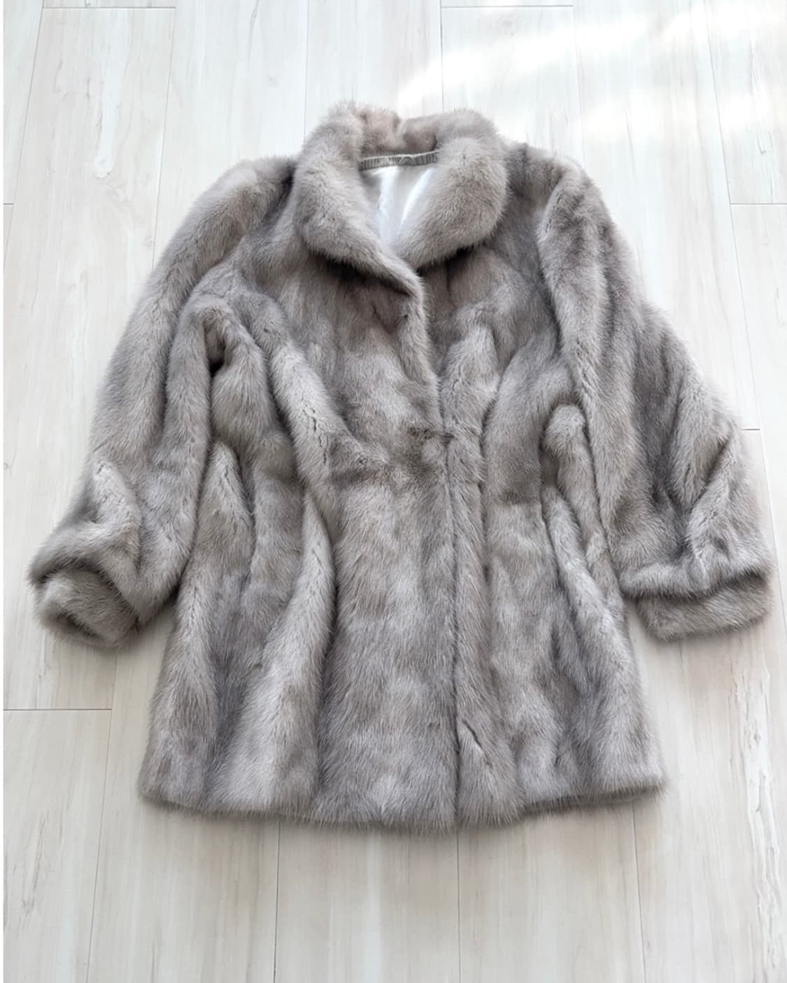Saga fox mute sapphire mink fur jacket 상품이미지1