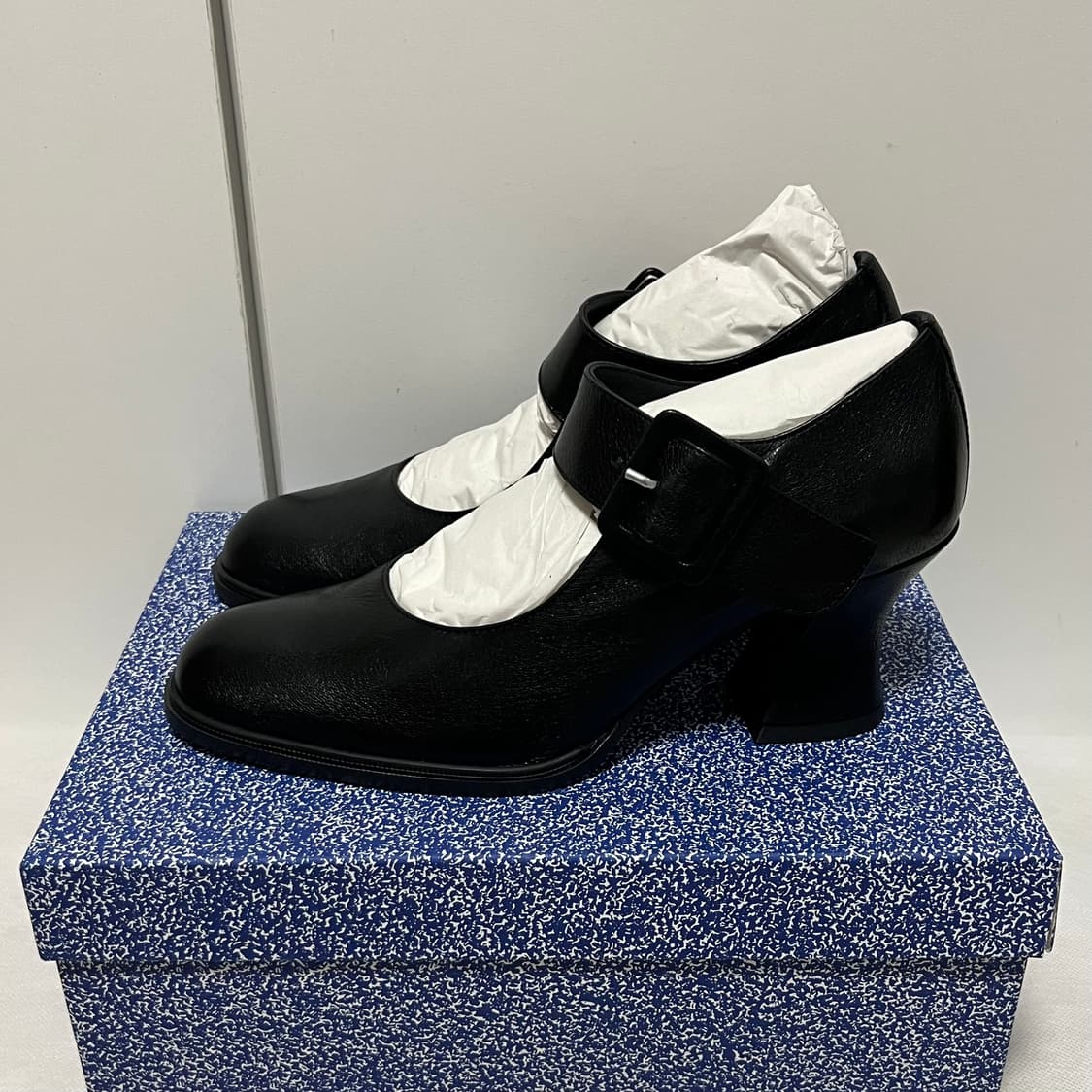 [36,37,38,39]팔로마울 Carmen 펌프스 힐/블랙 상품이미지2