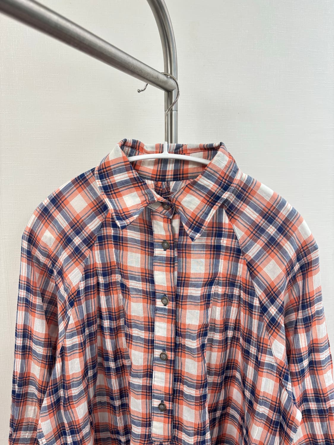  오렌지 믹스 체크 반오픈 오버사이즈 블라우스 상품이미지2