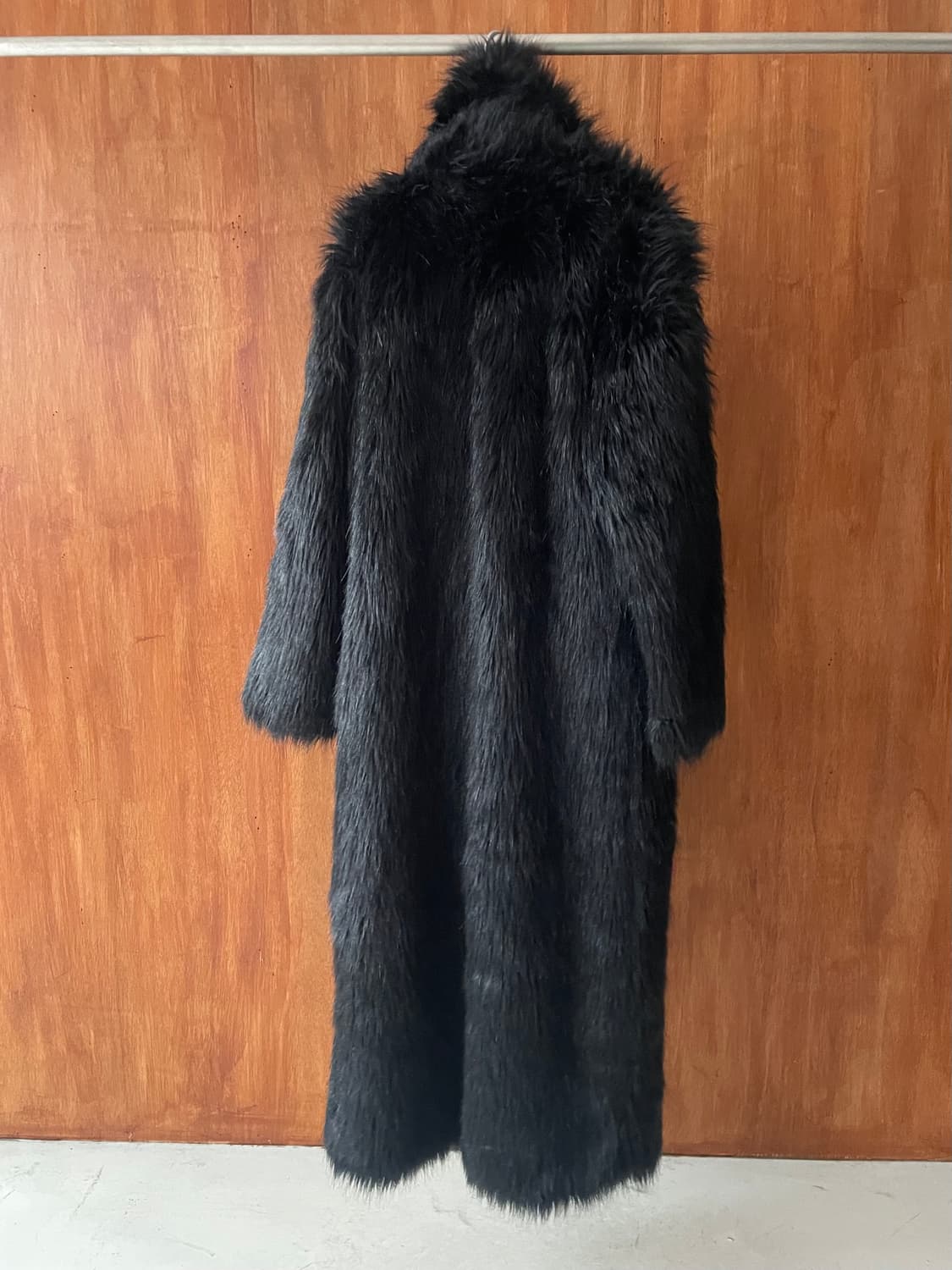 Black long shaggy faux fur coat 상품이미지6