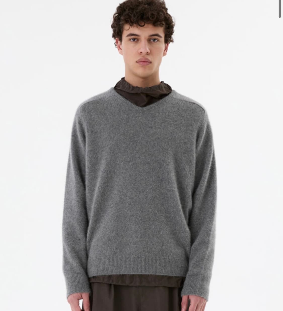 RACOON V-NECK KNIT 상품이미지2