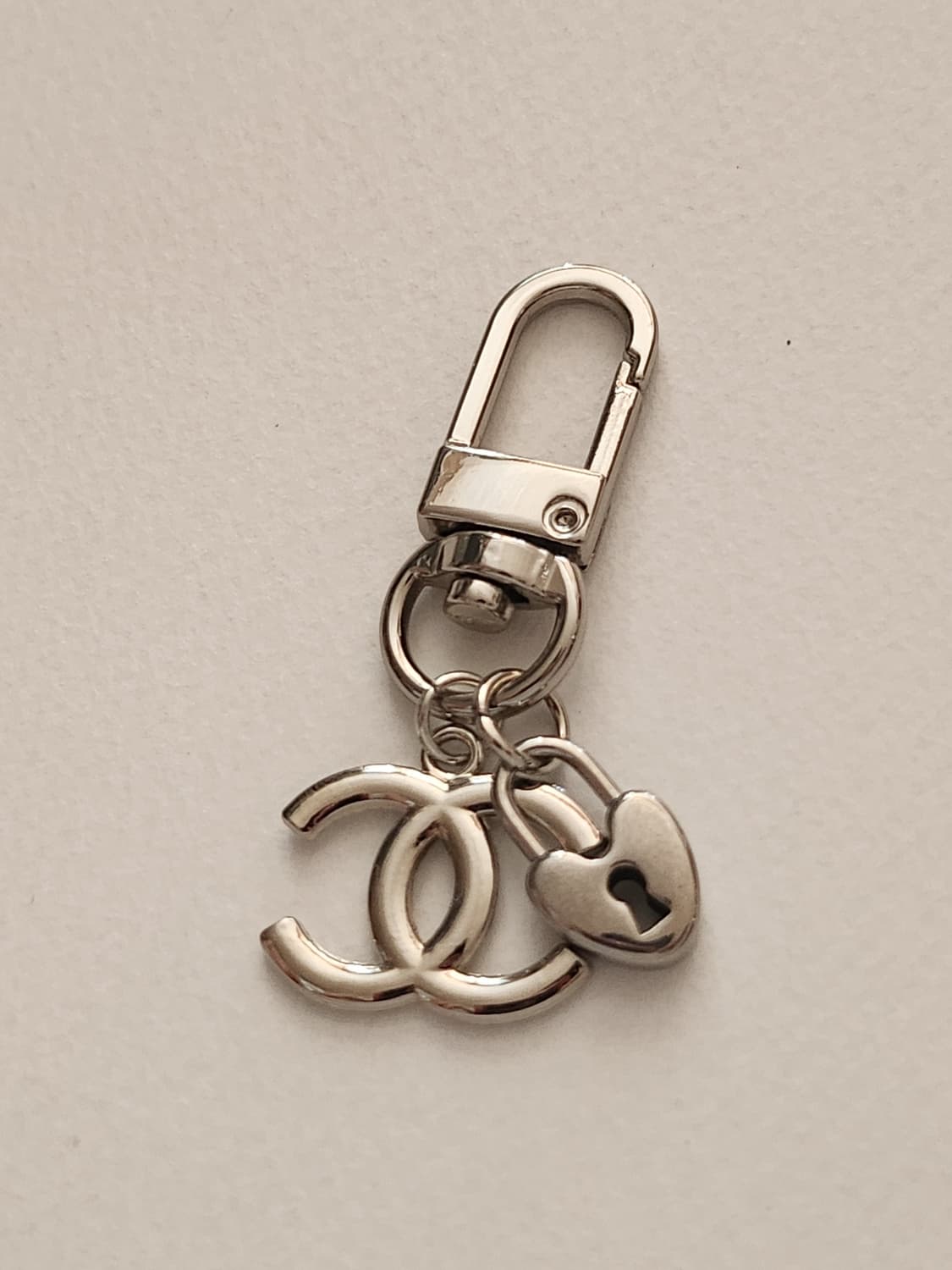  샤넬 정품 빈티지 업사이클링 키링 상품이미지3