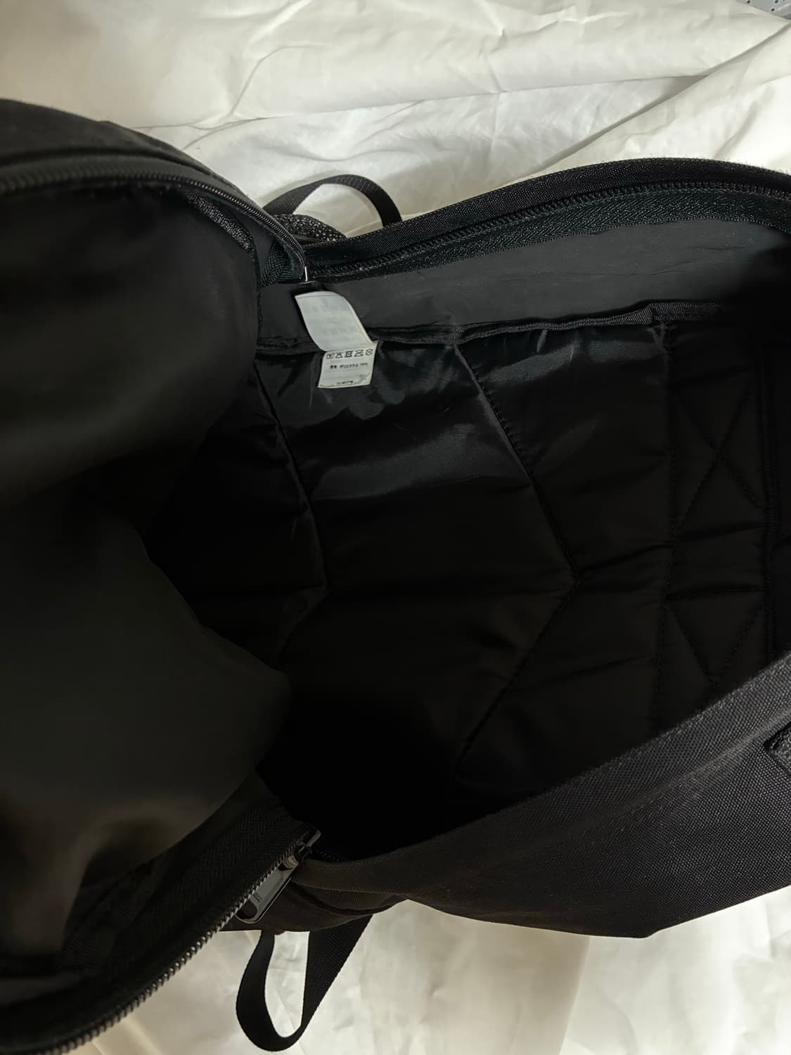 칼하트 킥플립 백팩 상품이미지4