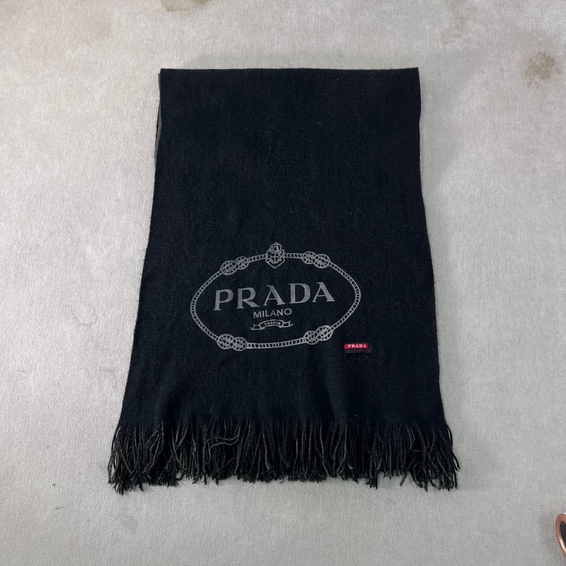 프라다 90s 빅로고 울 머플러  상품이미지2
