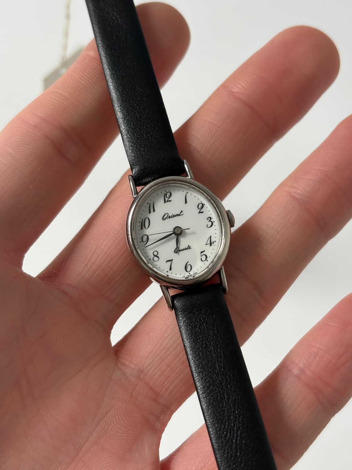 오리엔트 1990년대 빈티지 시계 실버 오벌 쿼츠 여성 데드스탁 상품이미지2